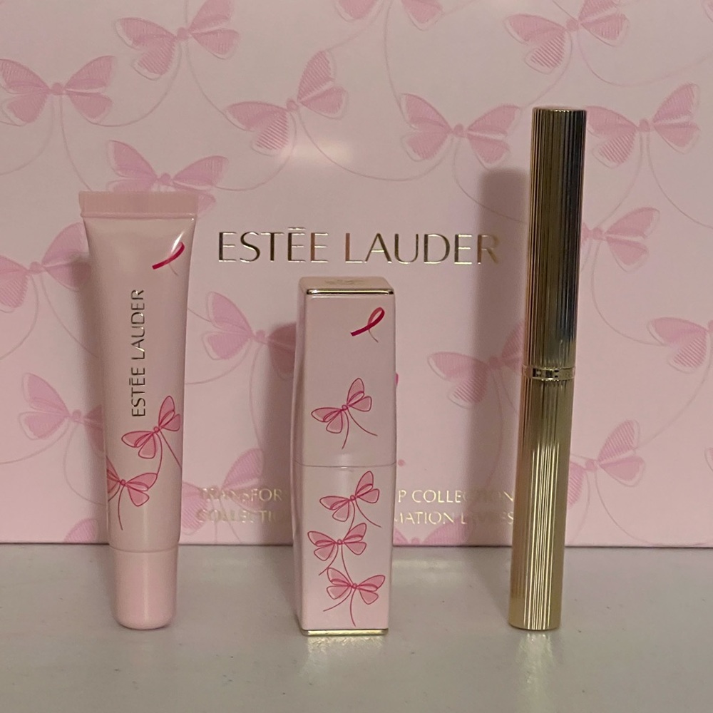 Estee Lauder Lip Collection. 3 piece set with pink makeup bag!